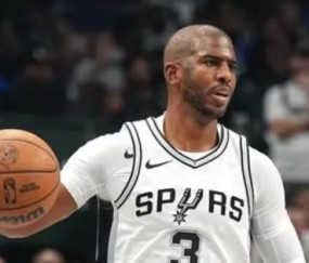 开云体育app下载-还有油！39岁老炮儿真香 马刺找到节奏冲刺季后赛