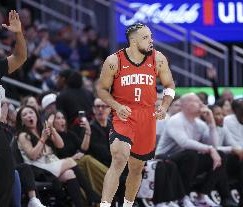 球队7人得分上双！狄龙：我们每天都在打磨技术 传导球也做得很好