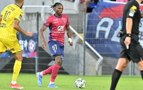 开云体育全站app下载安装-名记：拜仁也有意雷恩后卫雅凯，但认为5000万欧的价格太贵